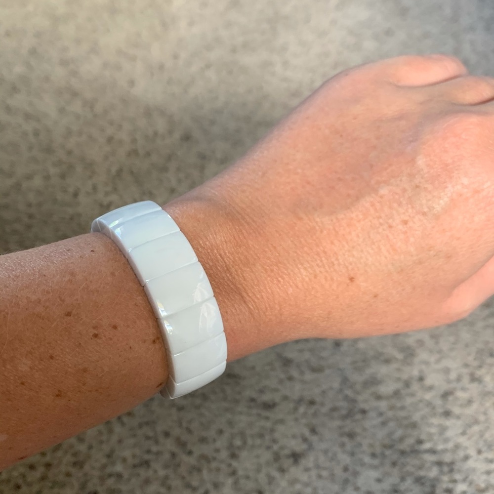 White Ceramic Stretch Bracelet